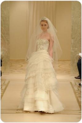 Свадебные коллекции Carolina Herrera и Reem Acra (19332. Herrera.07.jpg)